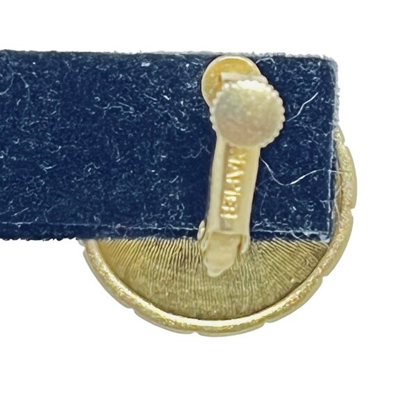 Vintage Napier Quilted Round Gold Tone Clip On Earrings Signed (5483) - Picture 6 of 7